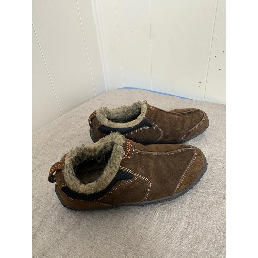 Clarks Suede Slip On Loafers Mens 10M Brown Faux Fur Lined JMH1295